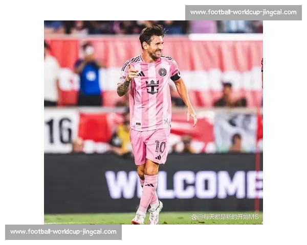 罗马诺确认！曼联 14 岁 “小梅西” 续约两年，U18 三场三球引爆老特拉福德