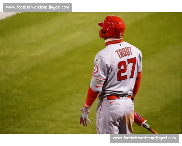 特劳特关键追平轰点燃反攻 天使终场前逆转国民 特劳特关键追平轰点燃反攻 天使终场前逆转国民