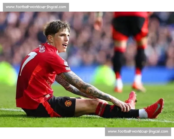 韦斯・布朗盛赞姆贝乌莫加盟曼联:红魔下赛季前景可期 韦斯・布朗盛赞姆贝乌莫加盟曼联:红魔下赛季前景可期