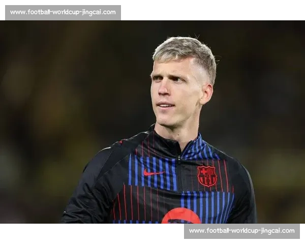 度假同框引热议！奥尔莫与迪亚斯伊维萨岛合影暗藏转会玄机？