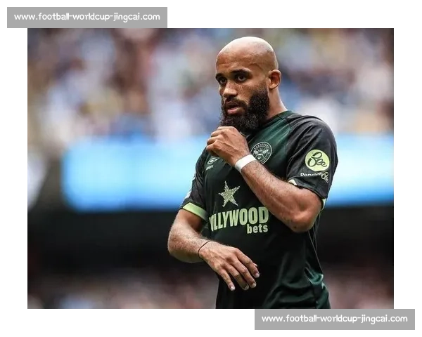 曼联热刺均未推进姆贝乌莫转会，球员前景成疑